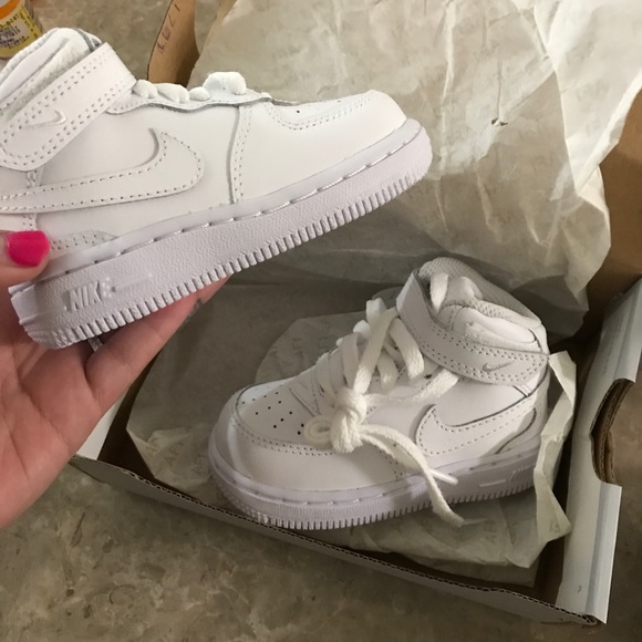 Nike Other - Air Force Ones SZ5